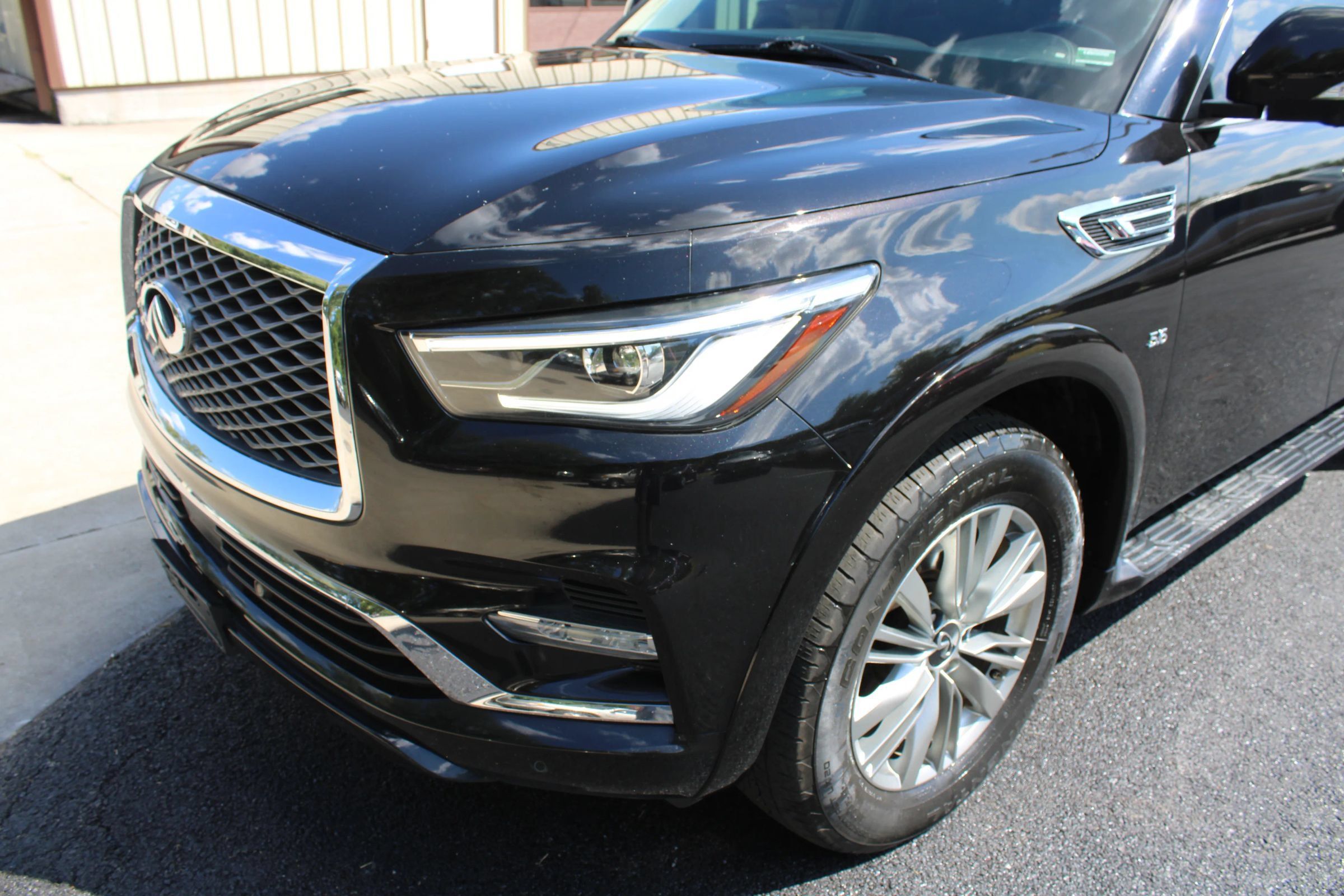 Used 2018 INFINITI QX80 2WD image 3