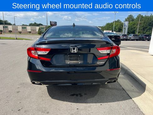 Used 2019 Honda Accord Sport image 4