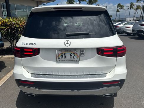 Used 2026 Mercedes-Benz GLB 250 image 6