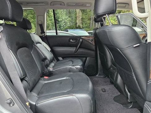 Used 2016 INFINITI QX80 Limited w/ All Season Package image 27