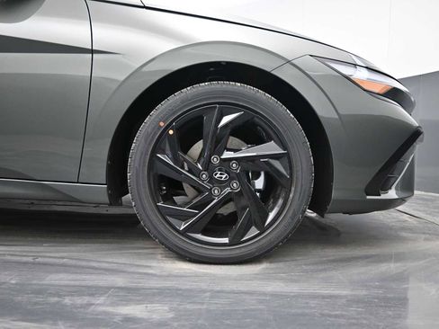 New 2026 Hyundai Elantra SEL Sport Premium image 10