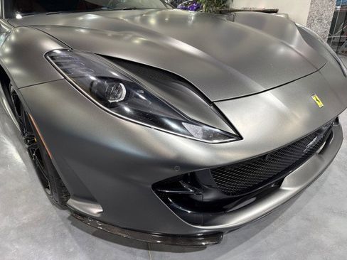 Used 2021 Ferrari 812 GTS image 27