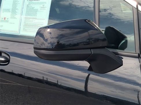 Certified 2023 Toyota Sienna XLE Woodland Edition image 12