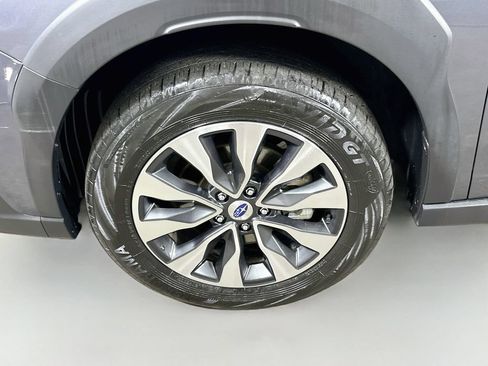Used 2023 Subaru Outback Limited AWD/4WD image 8