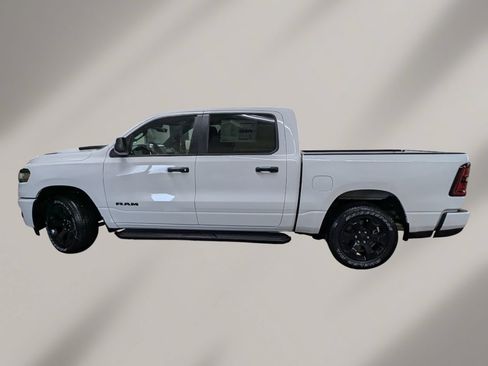New 2026 RAM 1500 Express AWD/4WD image 3