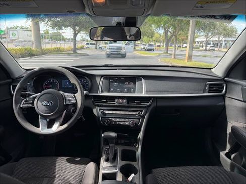 Used 2019 Kia Optima LX FWD image 21