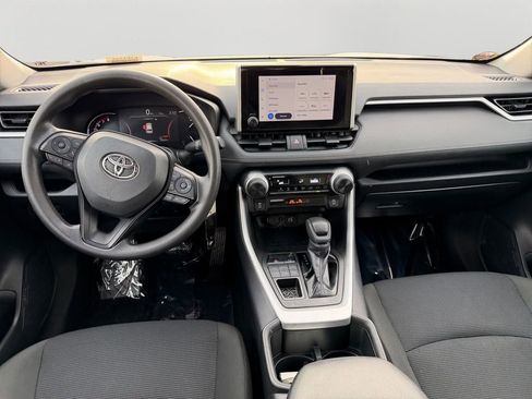 Used 2024 Toyota RAV4 LE AWD/4WD image 16