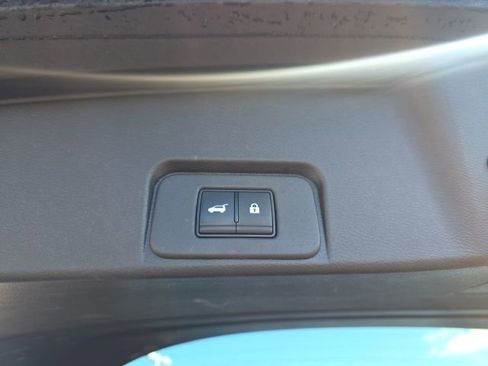 Certified 2023 Nissan Rogue SV w/ SV Premium B Package image 17