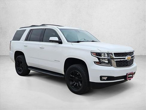 Used 2018 Chevrolet Tahoe LT image 3