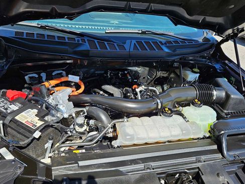 Used 2024 Ford F150 XLT w/ Mobile Office Package image 16