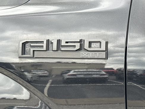 Used 2020 Ford F150 XLT w/ Equipment Group 302A Luxury image 5