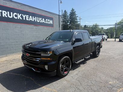 Used 2017 Chevrolet Silverado 1500 LT w/ Redline Edition