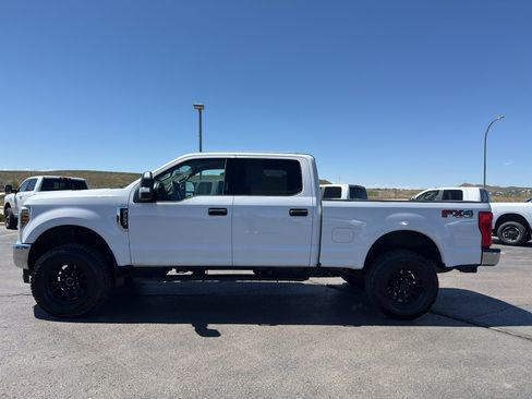 Used 2018 Ford F350 XLT w/ XLT Value Package AWD/4WD image 8