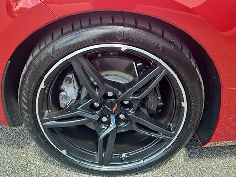 Used 2021 Chevrolet Corvette Stingray Preferred Cpe w/ Z51 Performance Package RWD image 8