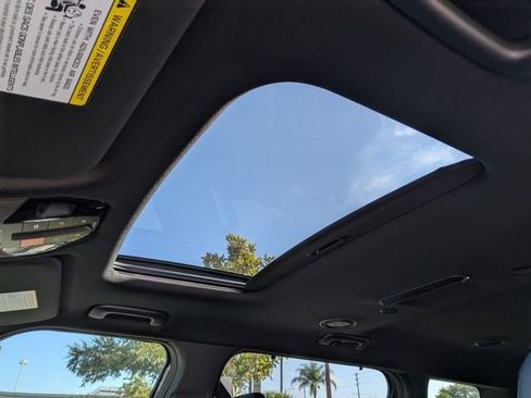 New 2027 Kia Telluride EX w/ Towing Package FWD image 24