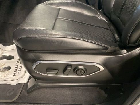 Used 2024 Jeep Wagoneer Series II image 27