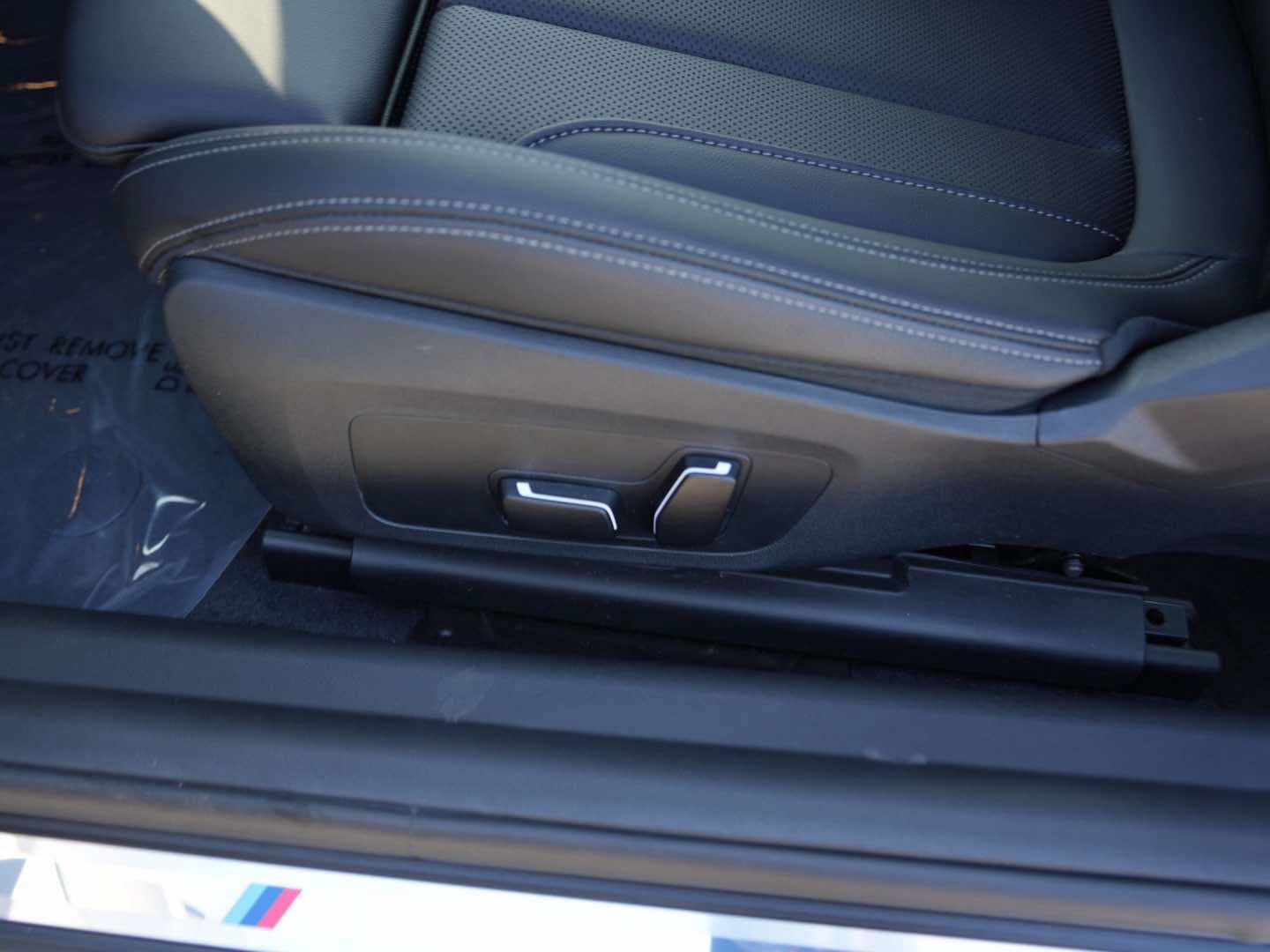 Used 2026 BMW 230i Coupe RWD image 10