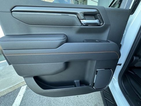 New 2026 GMC Sierra 1500 AT4 w/ AT4 Premium Package image 25