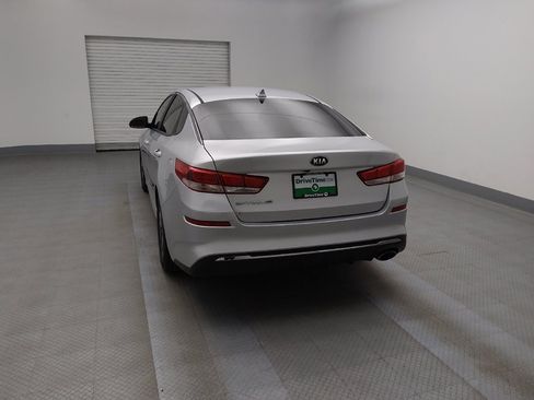 Used 2020 Kia Optima LX image 6