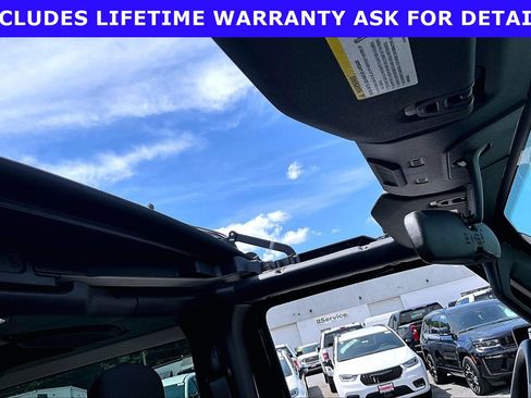 Used 2023 Jeep Wrangler Sport AWD/4WD image 19