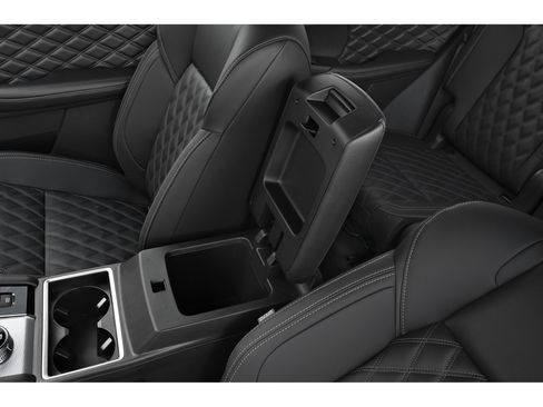 New 2026 Nissan Rogue Platinum w/ Family Package AWD/4WD image 10