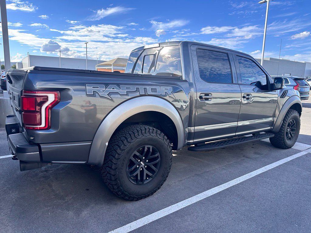Used 2018 Ford F150 Raptor w/ Equipment Group 802A Luxury AWD/4WD image 6