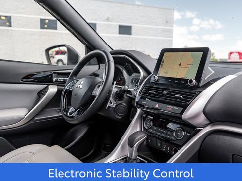 Used 2024 Mitsubishi Eclipse Cross SEL AWD/4WD image 12