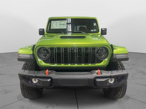 New 2026 Jeep Gladiator Mojave image 3