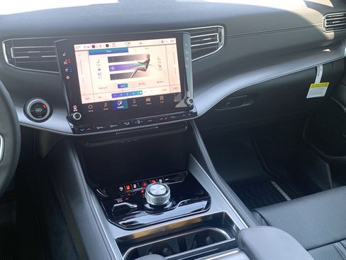 New 2026 Jeep Grand Wagoneer Limited AWD/4WD image 16
