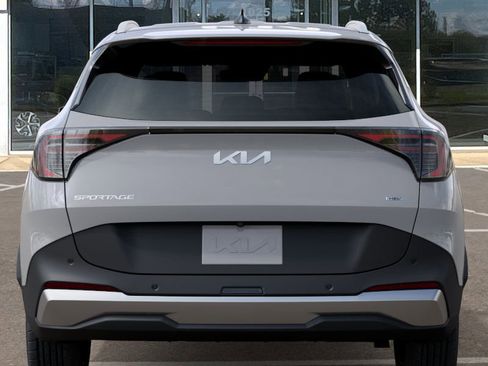 New 2026 Kia Sportage AWD Hybrid image 13