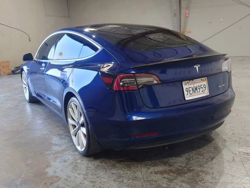 Used 2018 Tesla Model 3 Performance image 6