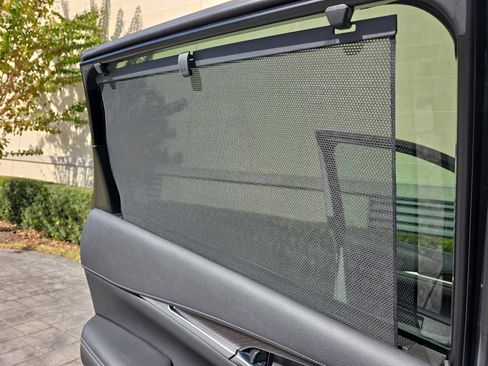 Used 2024 INFINITI QX60 Sensory w/ Vision Package image 18