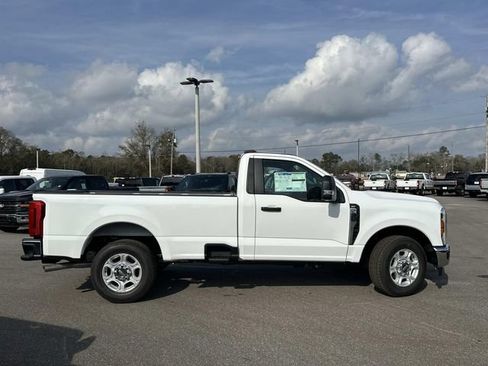 New 2026 Ford F350 XLT image 5
