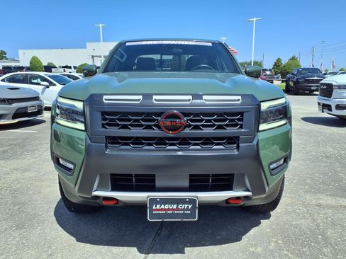 Used 2025 Nissan Frontier Pro-X RWD image 5