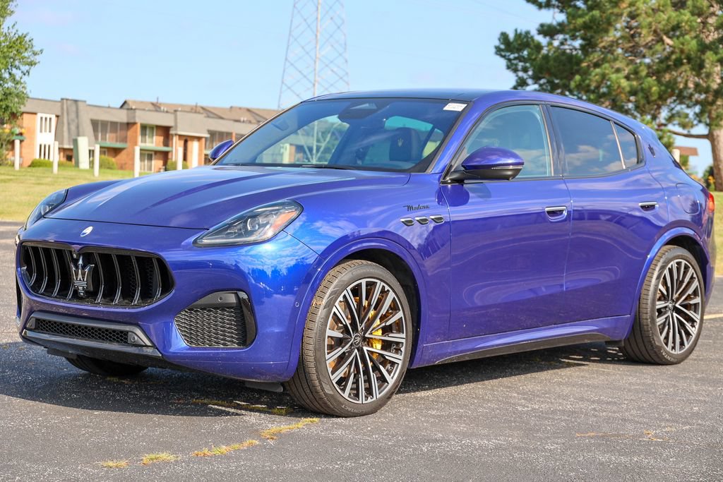 Used 2023 Maserati Grecale Modena AWD/4WD image 41