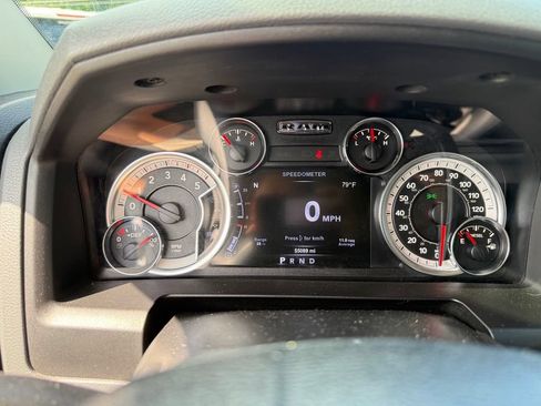 Used 2017 RAM 2500 Big Horn w/ Sport Appearance Group AWD/4WD image 30