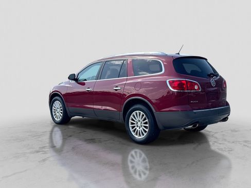 Used 2011 Buick Enclave CXL FWD image 4