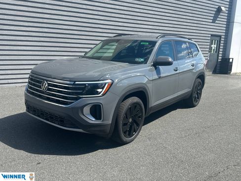New 2026 Volkswagen Atlas SE AWD/4WD image 1