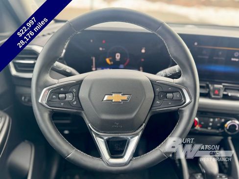 Used 2024 Chevrolet TrailBlazer LT w/ LT Cold Weather Package image 14