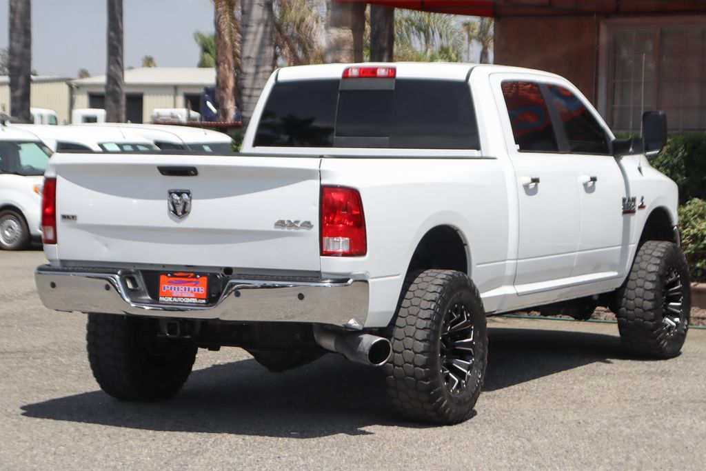 Used 2018 RAM 2500 SLT AWD/4WD image 9