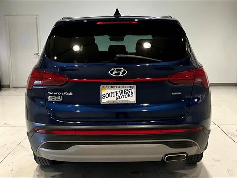 Used 2023 Hyundai Santa Fe SE image 5