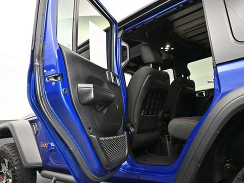 Used 2020 Jeep Wrangler Unlimited Rubicon AWD/4WD image 13