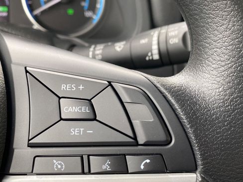 Certified 2023 Nissan Leaf S FWD image 29