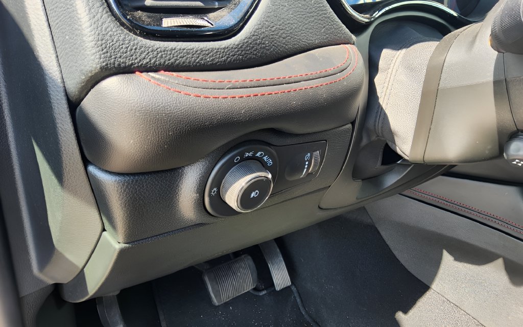 Used 2023 Dodge Durango GT AWD/4WD image 20