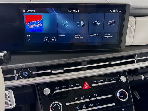 Used 2025 Hyundai Santa Fe SE FWD image 18