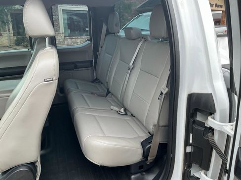 Used 2016 Ford F150 XL RWD image 8