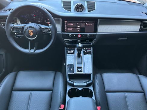 New 2026 Porsche Macan AWD/4WD image 6