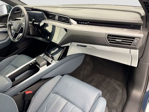 Certified 2023 Audi e-tron Prestige w/ Prestige Package AWD/4WD image 16