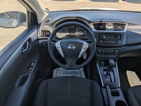 Used 2017 Nissan Sentra S image 12