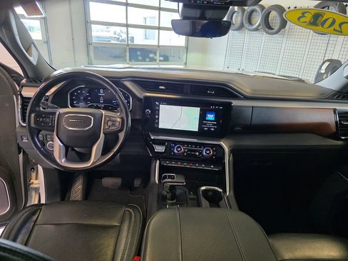 Used 2023 GMC Sierra 1500 Denali w/ Denali Reserve Package AWD/4WD image 18